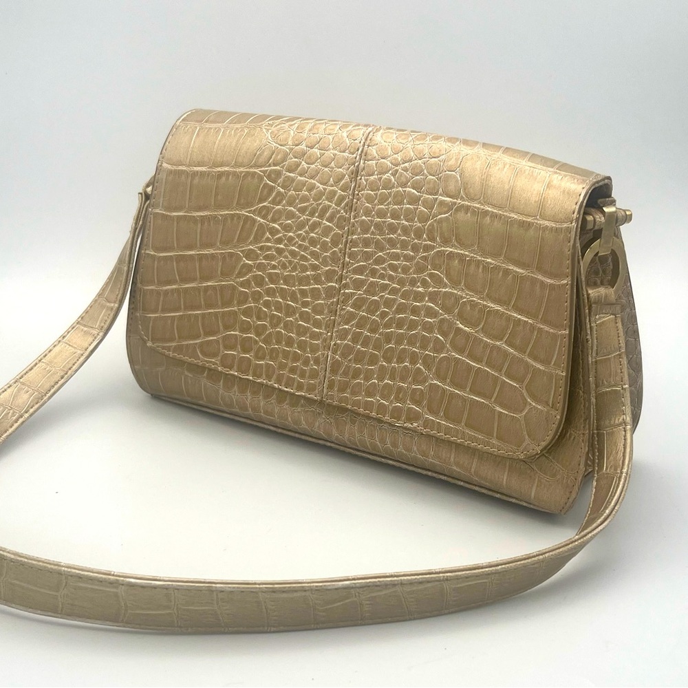 Liz Claiborne Beige Alligator Embossed Purse / handbag